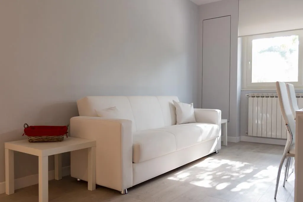 Romeur House Apartment 0*, Rome Italy