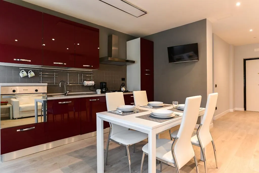 Romeur House Apartment