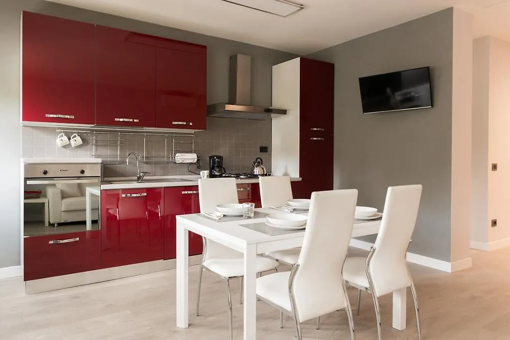 Romeur House Apartment